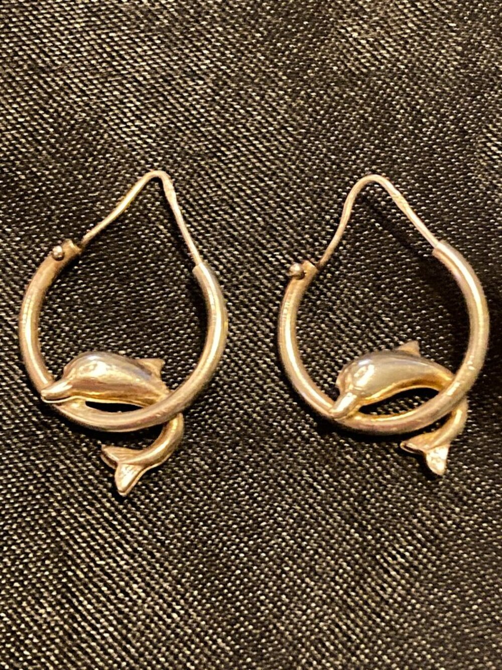 Lively sterling silver dolphin earrings, from Italy